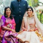 Pallavi Batra with her parents