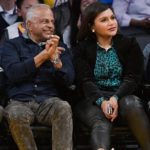 Mindy Kaling with her father