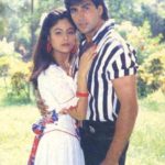 Ayesha Jhulka with Akshay Kumar