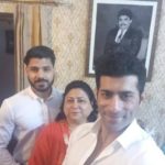 Sahil Singh Sethi with his mother, brother and father (photo frame)