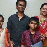 AR Murugadoss with his wife and children