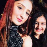Dhvani Bhanushali With her sister
