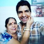 Jatin Sarna With His Mother