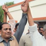 Kalyan Singh (right) with his son Rajveer Singh (left)