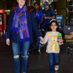 Nitara With Her Mother Twinkle Khanna