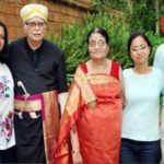 Pratibha Advani With Her Parents and Brother