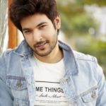 Shivin Narang Height, Age, Family, Girlfriend, Biography & More
