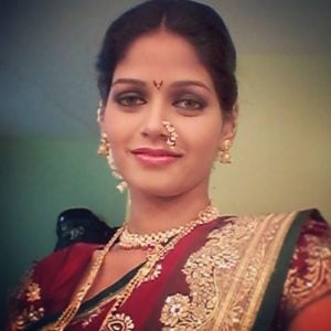 Deepali Muchrikar as a Marathi TV actress