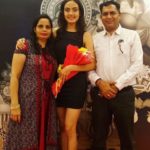 Himanshi Parashar with her parents