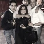 Bilal Abbas Khan with his brothers and mother