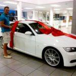 Hardus Viljoen with his car