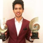 Armaan Malik With His GiMA Award
