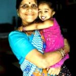 Jyoti Amge With Her Mother Ranjana Amge