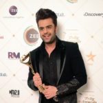 Manish Paul with award