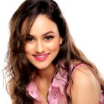 Urvashi Pardeshi Age, Boyfriend, Husband, Family, Biography & More