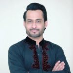 Waqar Zaka Age, Girlfriend, Wife, Family, Biography & More
