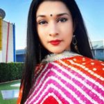 Meenakshi Joshi (News Anchor) Age, Husband, Children, Family, Biography & More