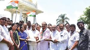 Mukhyamantri Chandru as a member of the Indian National Congress