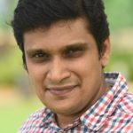 Viral Bhayani Height, Age, Wife, Children, Family, Biography & More