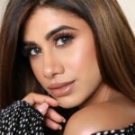 Malvika Sitlani Height, Age, Boyfriend, Husband, Family, Biography & More