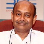 Radhakishan Damani Age, Wife, Children, Family, Biography & More