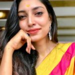 Rithu Manthra (Bigg Boss Malayalam 3) Height, Age, Boyfriend, Family, Biography & More