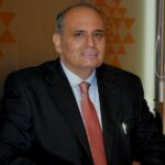 Sanjiv Bhasin Age, Wife, Children, Family, Biography & More
