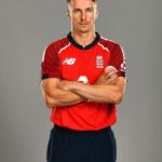 Tom Curran (Cricketer), Height, Age, Girlfriend, Wife, Children, Family, Biography & More
