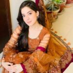 Arisha Razi Khan Height, Age, Boyfriend, Husband, Family, Biography & More