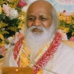 Maharishi Mahesh Yogi Age, Death, Wife/Husband, Children, Family, Biography & More