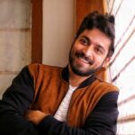 Harish Kalyan Height, Age, Girlfriend, Wife, Family, Biography & More