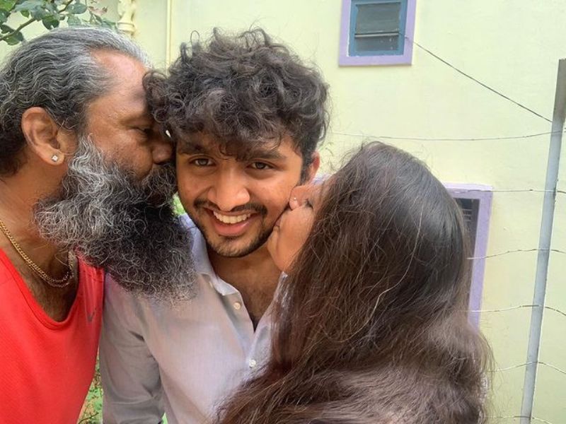 Picture of Avinash with his son