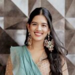 Shivani Bafna Age, Caste, Husband, Children, Family, Biography & More