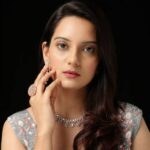 Khushbu Patel Height, Age, Husband, Family, Biography & More