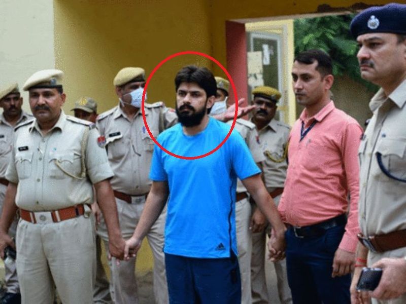 Lawrence Bishnoi with police