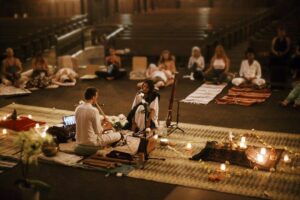 Victorien Mulliez and Monica Dogra at a meditation concert