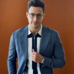 Dr Mike Varshavski Age, Girlfriend, Family, Biography & More