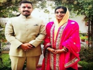 Vikramaditya Singh with his wife Sudarshana Chundawat