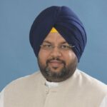 Amit Rattan Kotfatta Age, Caste, Wife, Children, Family, Biography & More