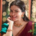 Honey Rose Height, Age, Boyfriend, Family, Biography & More