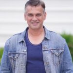 Sameer Dharmadhikari Age, Wife, Family, Biography & More