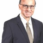 Tharman Shanmugaratnam Height, Age, Wife, Children, Family, Biography & More