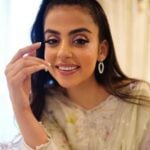 Yashma Gill Height, Age, Caste, Husband, Family, Biography & More
