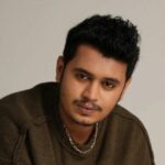 Kaam Bhaari Age, Family, Biography